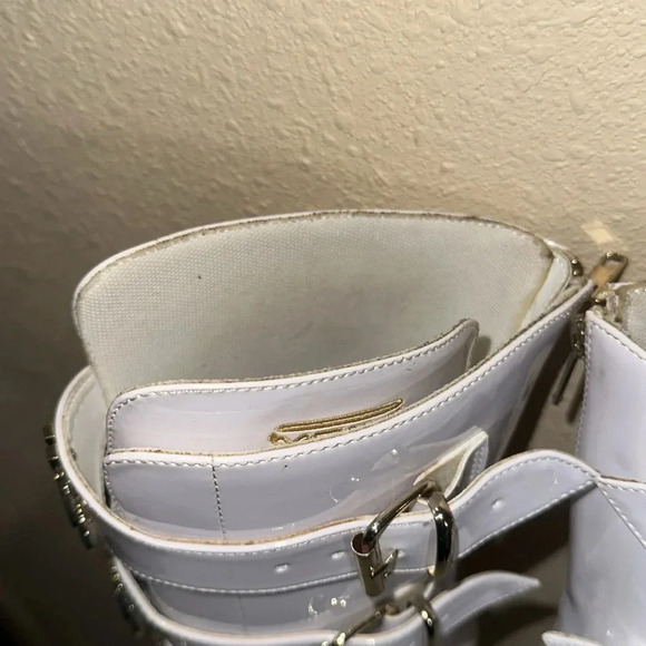 White high boots size 8M - Picture 6 of 11
